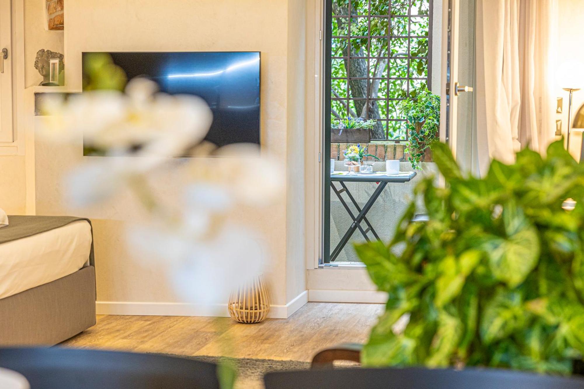 Orti Manara Design Apartments Verona Bagian luar foto